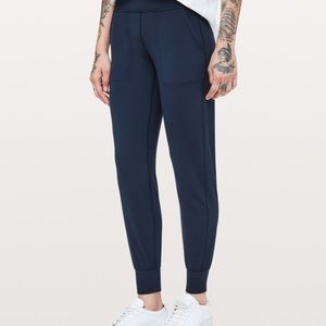 Lululemon Align Jogger 28”